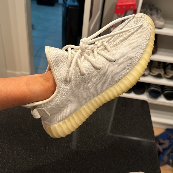 Yeezys boost 350 size 7.5, well cared for - Picture 2 of 5